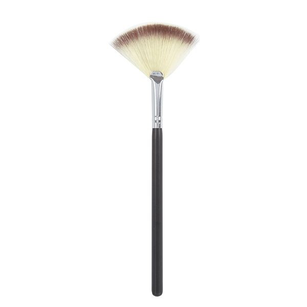 Pensula Evantai Pentru Iluminator - Top Line Nr.14 - Bifull - HNIcosmetice.ro