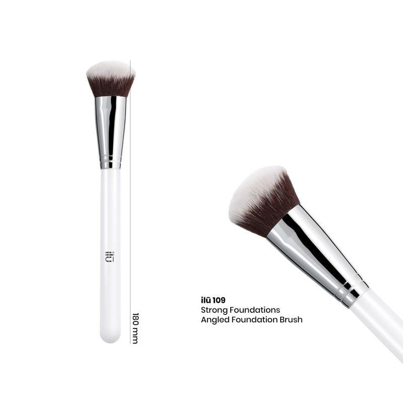 Pensula pentru Fond de Ten - Angled Foundation Brush Nr.109 - Ilu