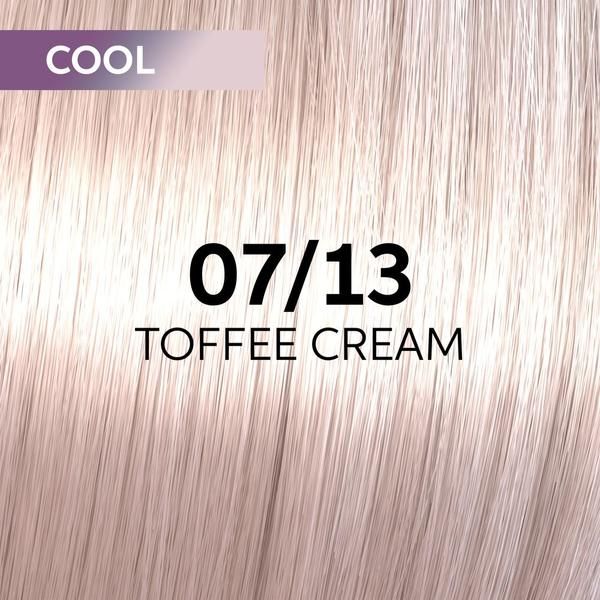 Vopsea de Par 07/13 Demi-permanenta - Shinefinity Zero Lift Glaze Blond Cenusiu Auriu Mediu 60ml - Wella